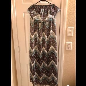Sleeveless maxi dress
